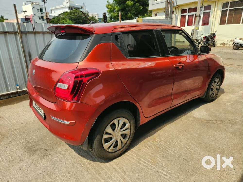 Maruti Suzuki Swift Vxi + Manual, 2021, Petrol