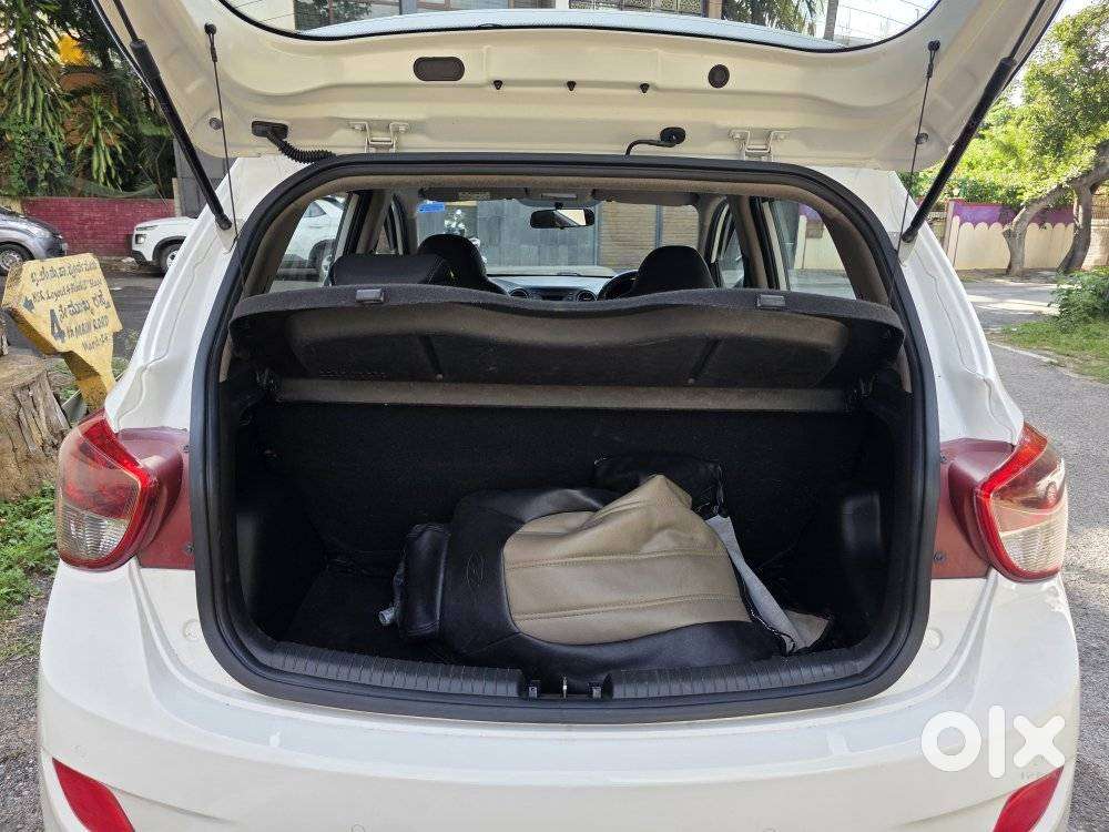 Hyundai Grand I10 2016-2017 Asta Option At, 2017, Petrol