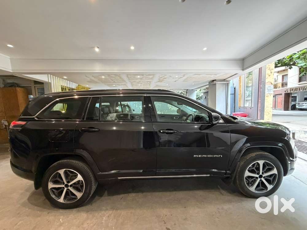 Jeep Meridian 2023 Overland 4x4 Awd Automatic Top End Brand New Cond