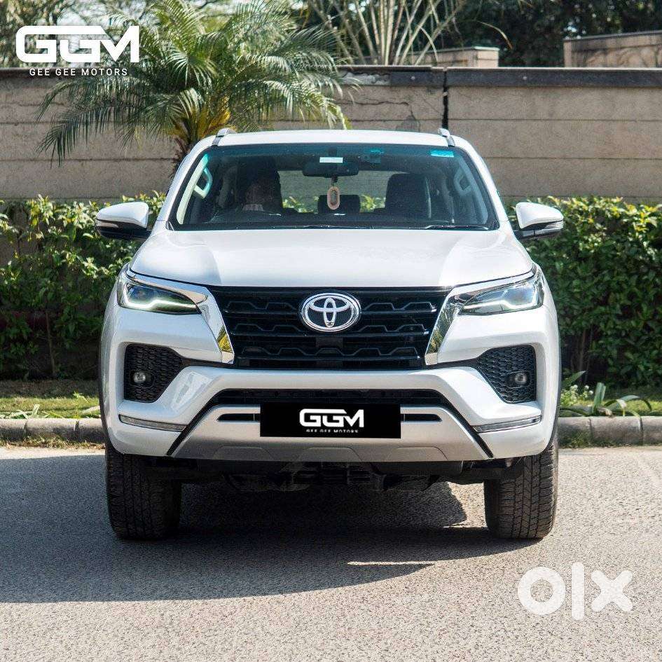 Toyota Fortuner 3.0 4x2 Automatic, 2024, Petrol