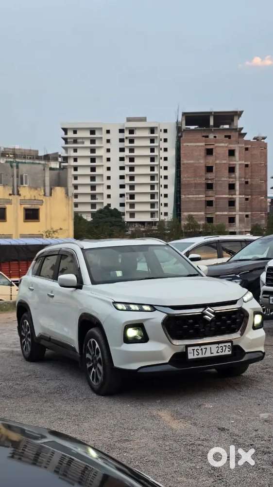 Maruti Suzuki Grand Vitara 2022 Petrol Well Maintained