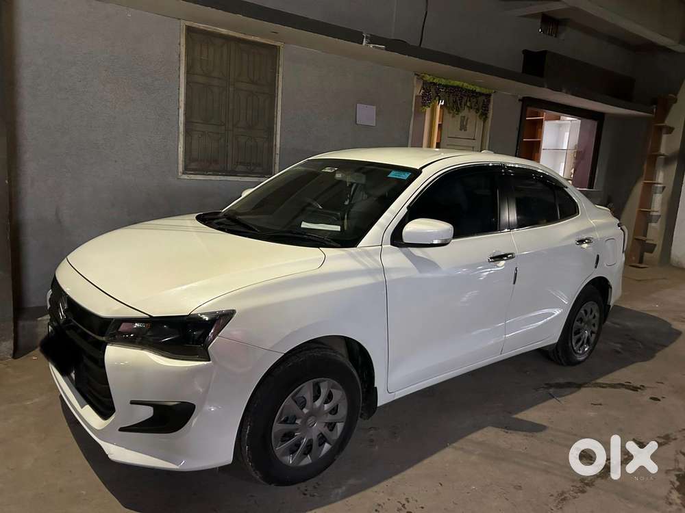 Maruti Suzuki Swift Dzire Vxi(o) Mt, 2025, Petrol