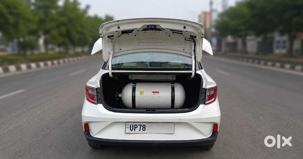 Hyundai Aura 1.2 Sx Cng, 2023, Cng & Hybrids