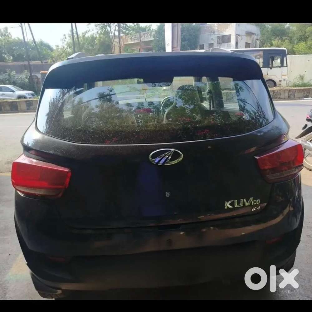 Mahindra Kuv 100 2016
