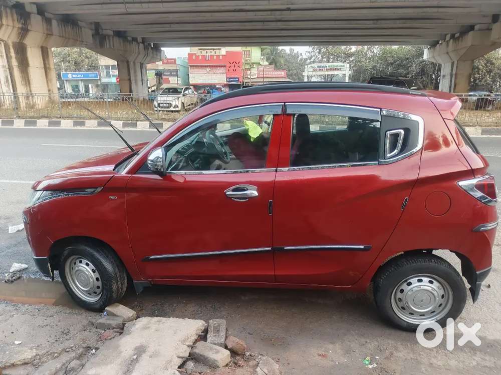 Mahindra Kuv100k2plus,2016petrol Good Condition 2airbag, Negotiable
