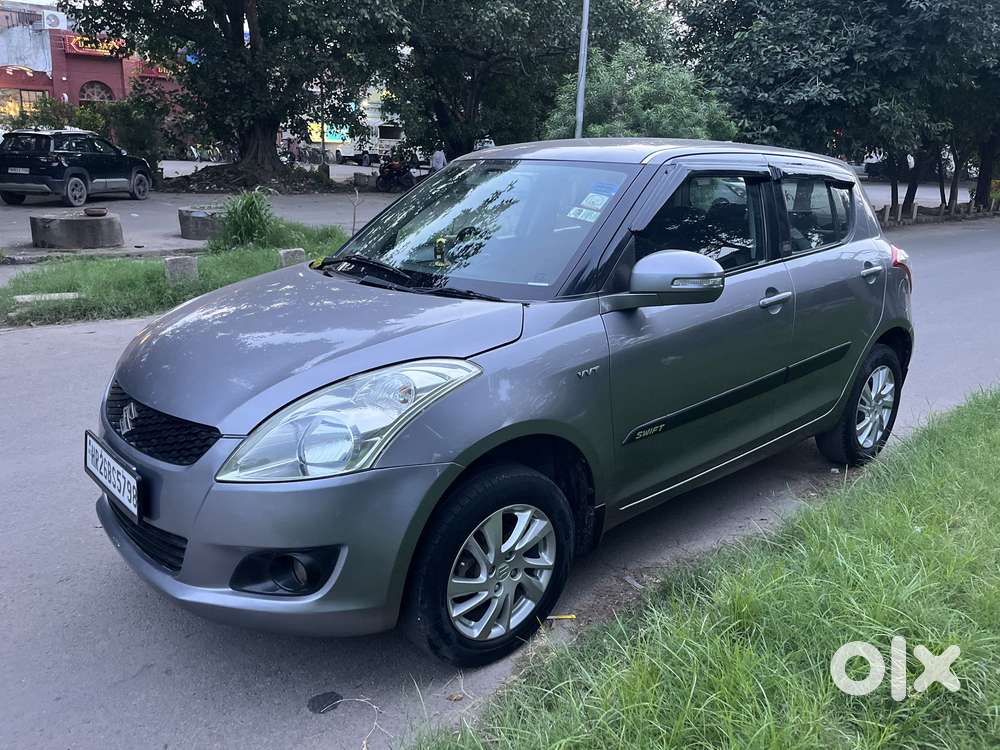 Maruti Suzuki Swift Zxi, 2012, Petrol