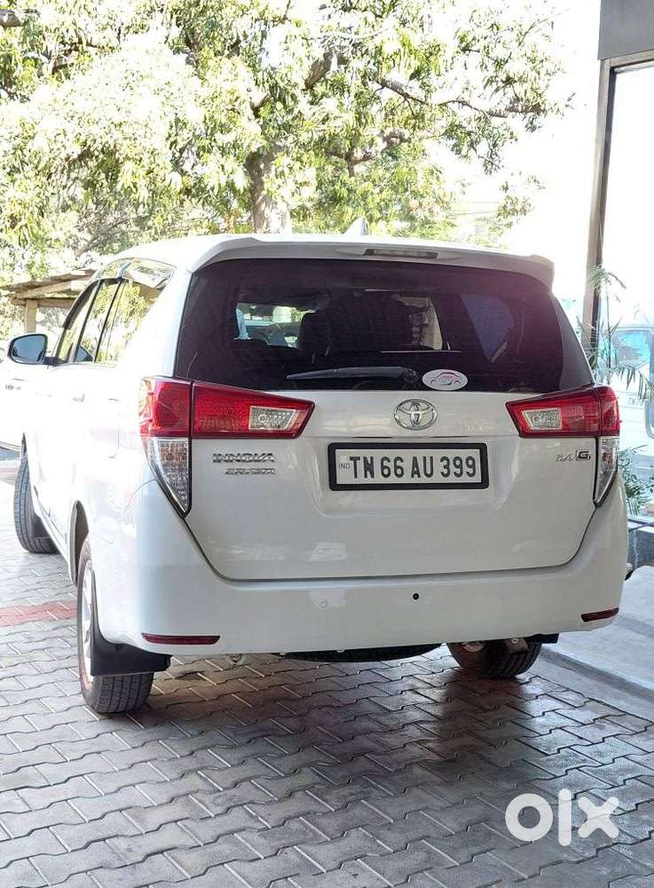 Toyota Innova Crysta 2.4 Vx Mt 8s, 2017, Diesel