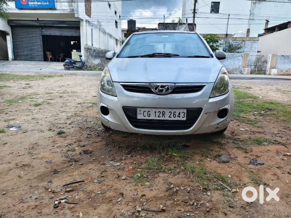 Hyundai I20 Spotz 2011 Model