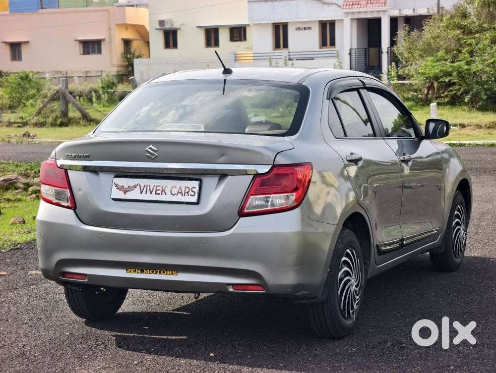Maruti Suzuki Swift Vxi + Manual, 2023, Petrol