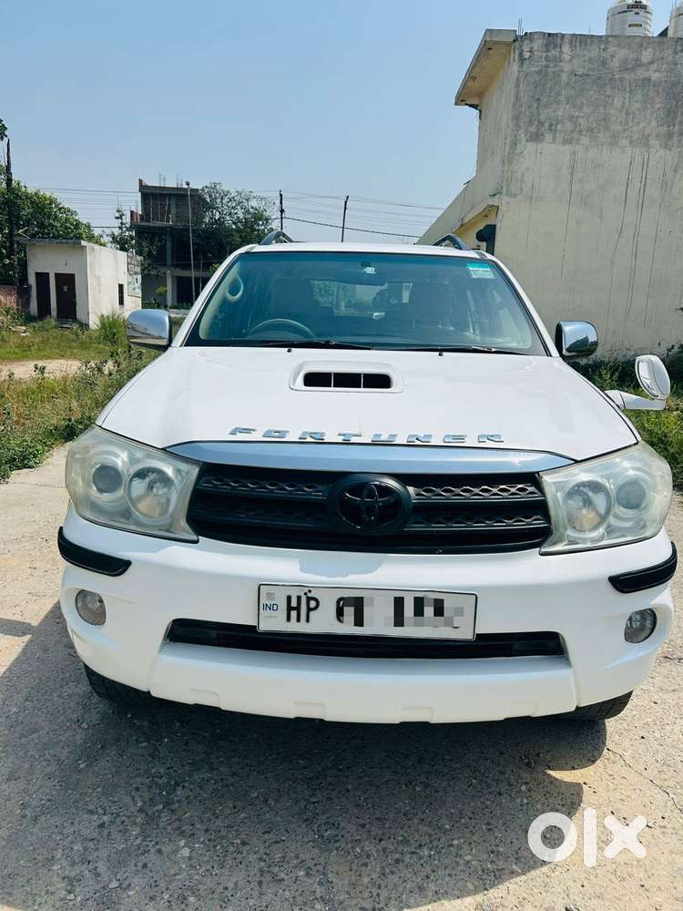 Toyota Fortuner 4x4 Mt 2.8 Diesel, 2011, Diesel