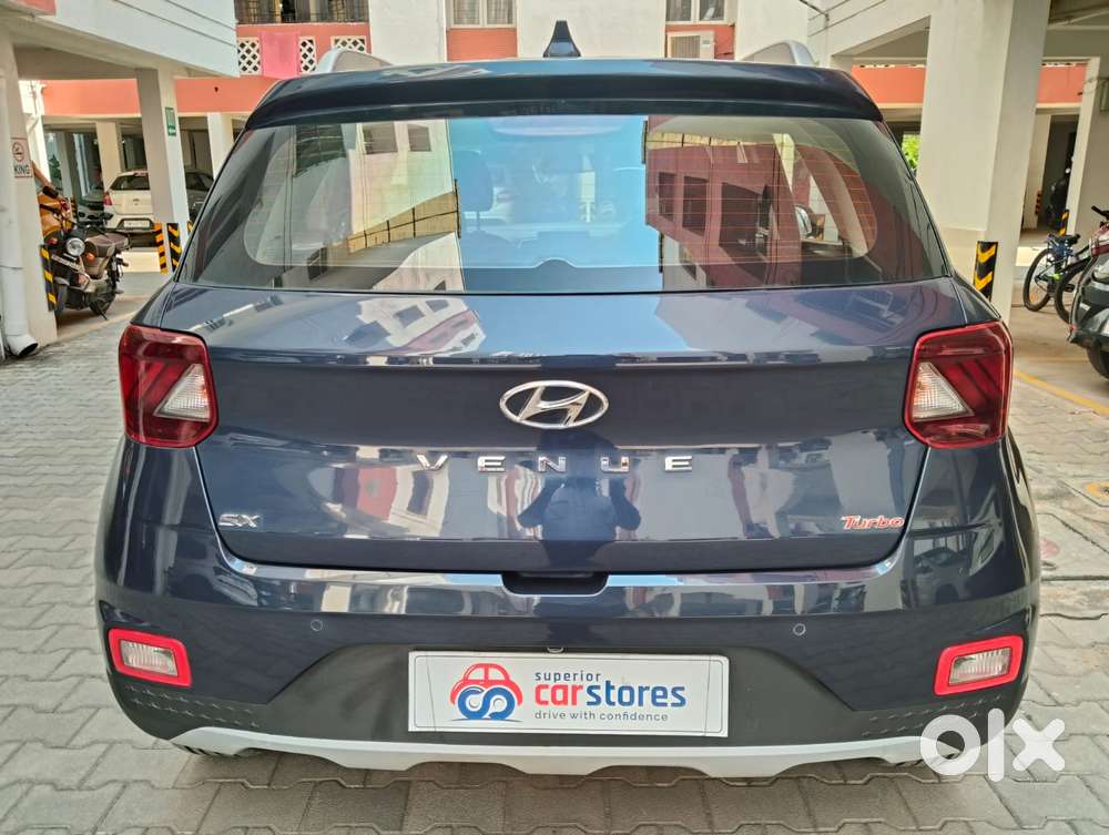 Hyundai Venue Sx Mt, 2019, Petrol