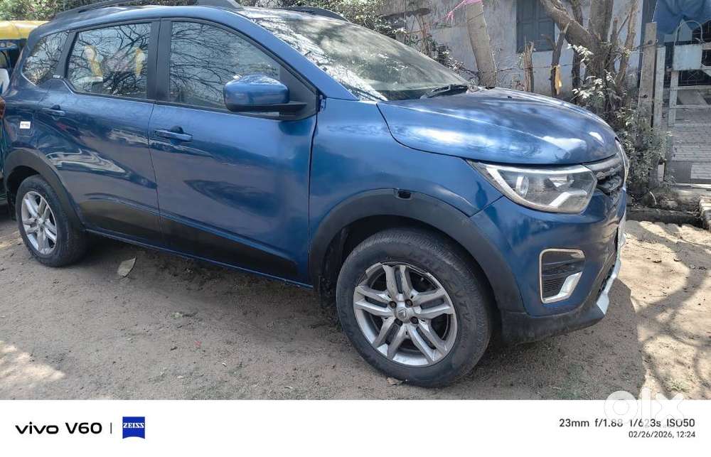 Renault Triber Rxz, 2020, Petrol