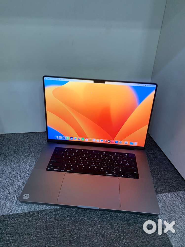 Apple MacBook Pro M2 Max 2023 16inch 32GB 1TB Warranty Computers