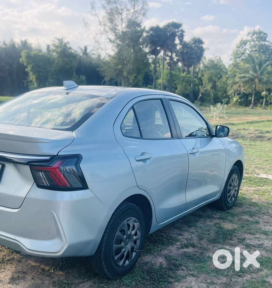 Maruti Suzuki Dzire 1.2 Vxi, 2024, Petrol