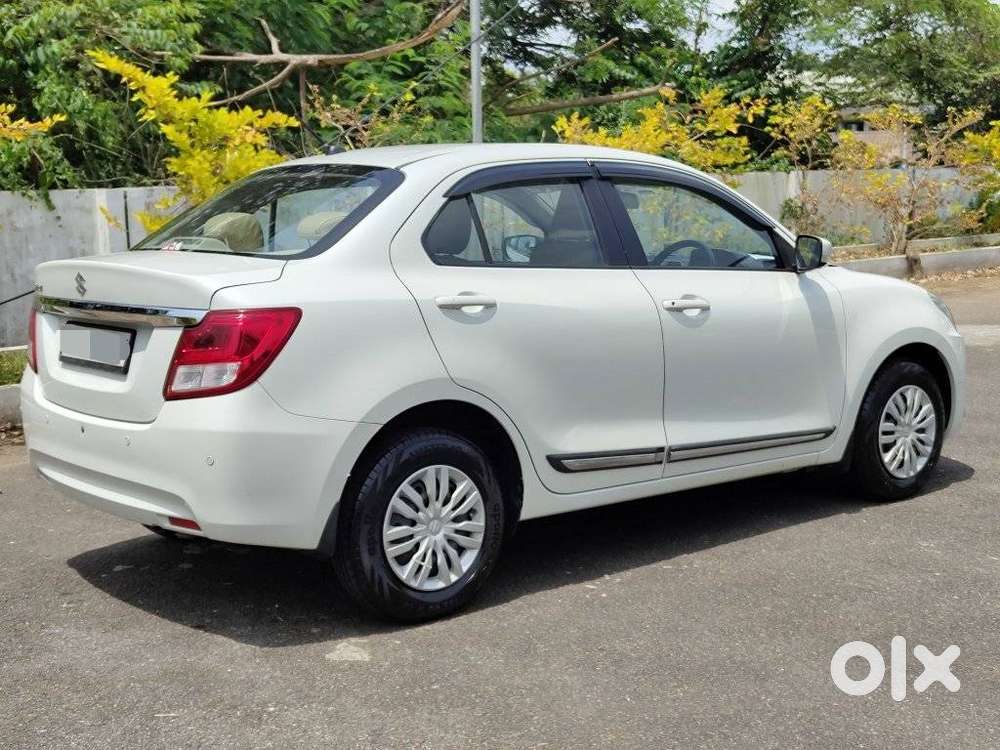 Maruti Suzuki Dzire 1.2 Vxi Amt, 2020, Petrol