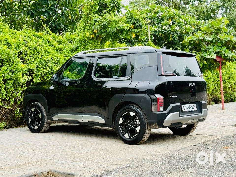 Kia Syros Htk Plus Turbo Dct, 2025, Petrol