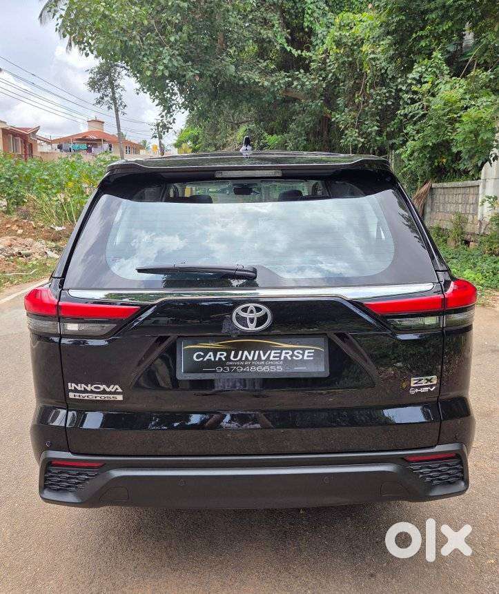 Toyota Innova Hycross 2.0 Zx Hybrid 7 Str, 2026, Petrol