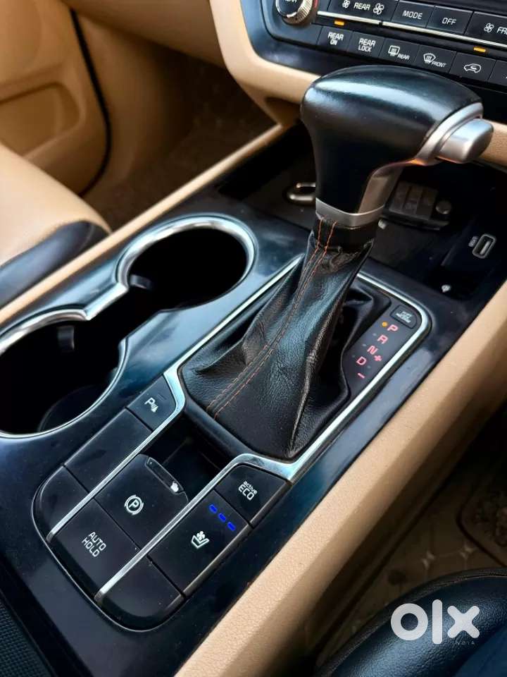 Kia Carnival Limousine, 2021, Diesel