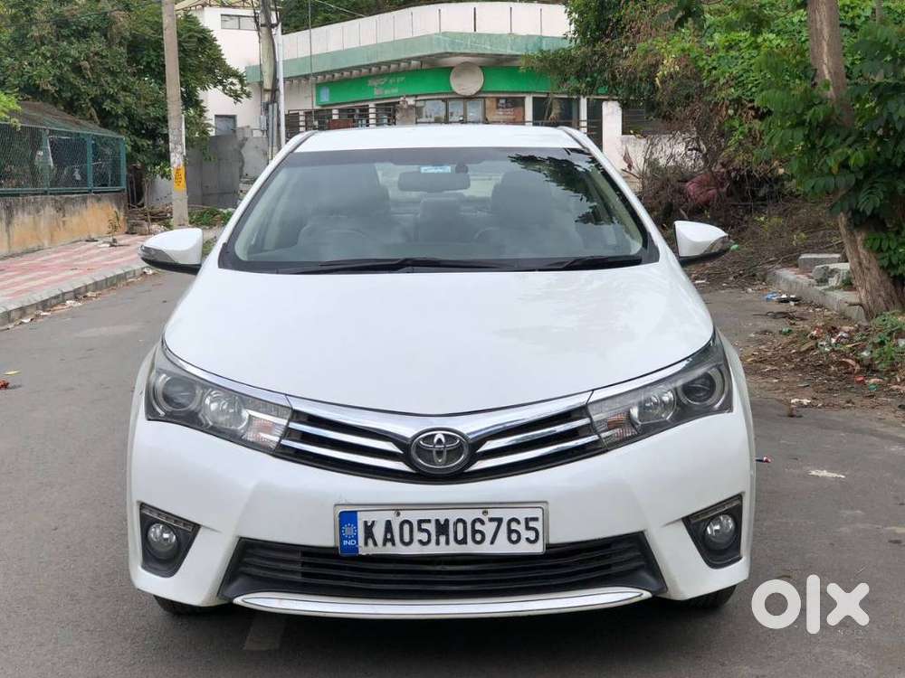 Toyota Corolla Altis 2013-2017 Vl At, 2014, Petrol