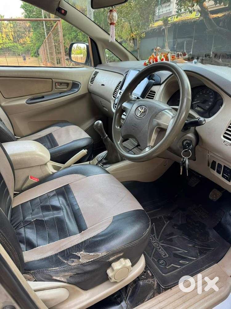 Toyota Innova 2013 Diesel Well Maintained