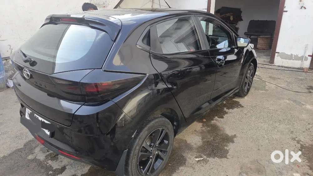 Tata Altroz 2023 Diesel 38933 Km Driven