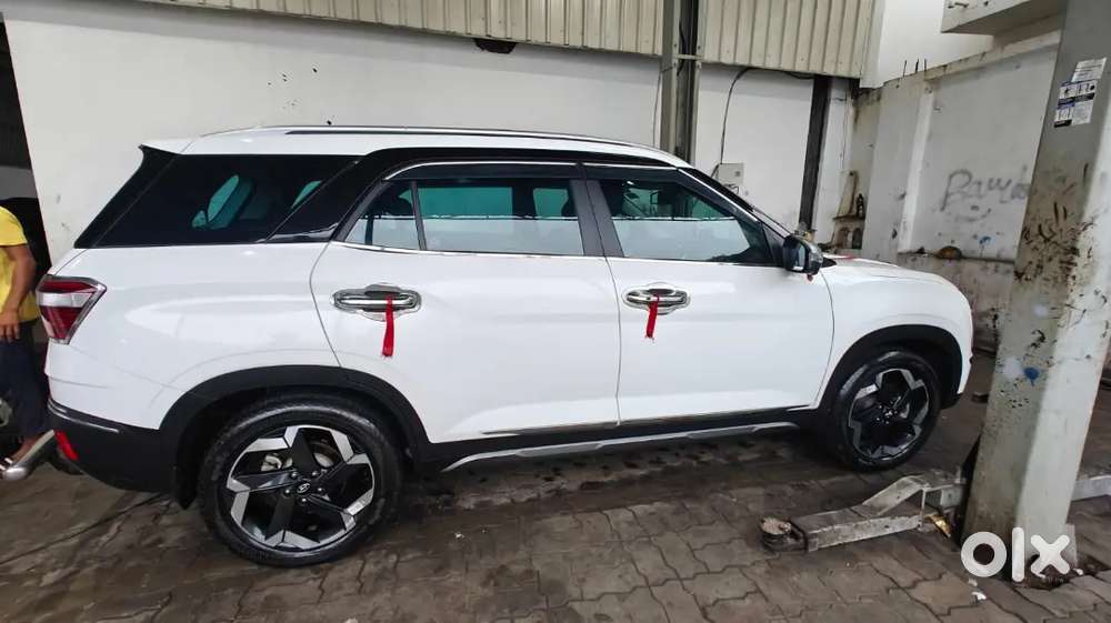 2023 Hyundai Alcazar 1st Owner