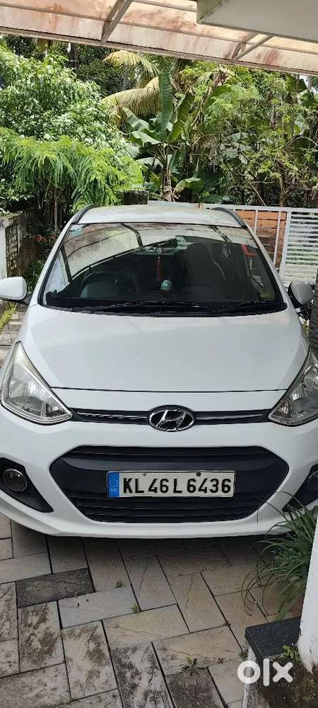 Hyundai I10 Sportz 2014 Petrol
