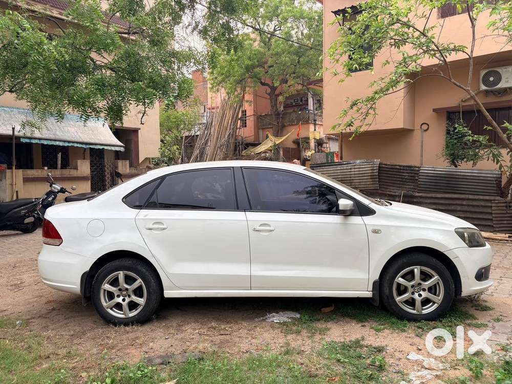 Volkswagen Petrol Car 2014