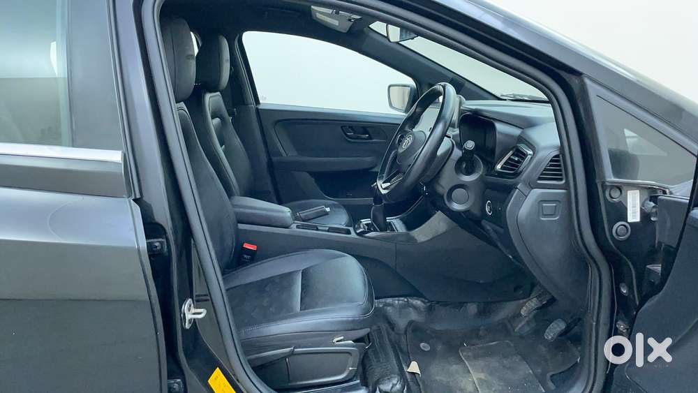 Tata Altroz 1.2 Xz Plus I-turbo Petrol Dark Edition, 2023, Petrol