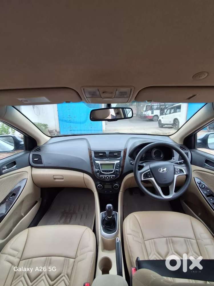 Hyundai Verna Fluidic 1.6 Vtvt Sx, 2014, Petrol