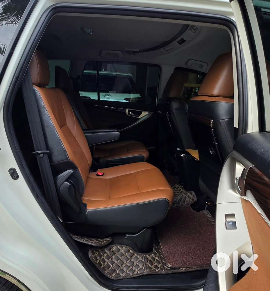 Toyota Innova Crysta 2018