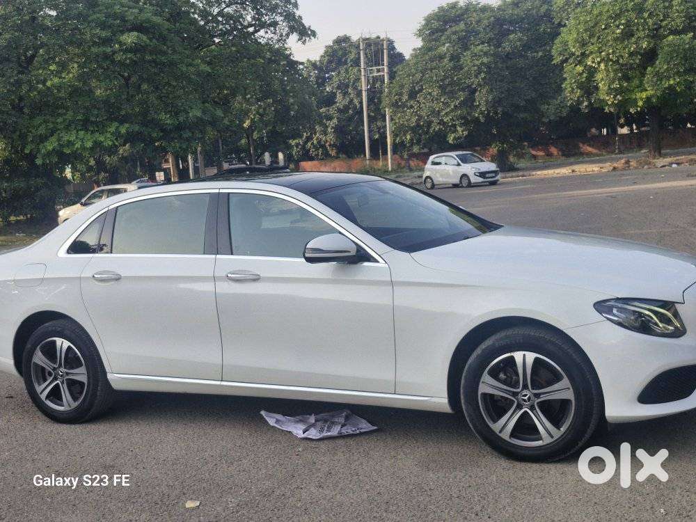 Mercedes-benz E-class E 220 D Expression, 2022, Diesel