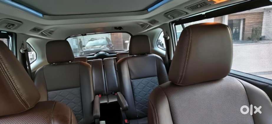 Toyota Innova Hycross 2.0 Zx Hybrid 7 Str, 2024, Electric