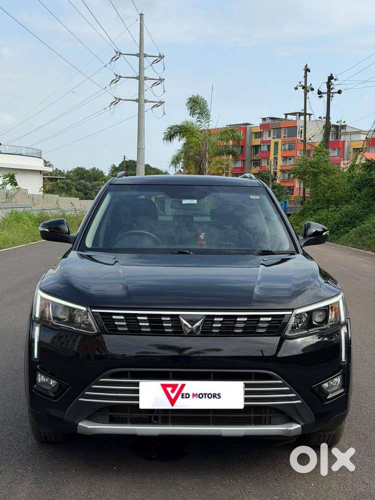 Mahindra Xuv300 W8 Option, 2024, Petrol