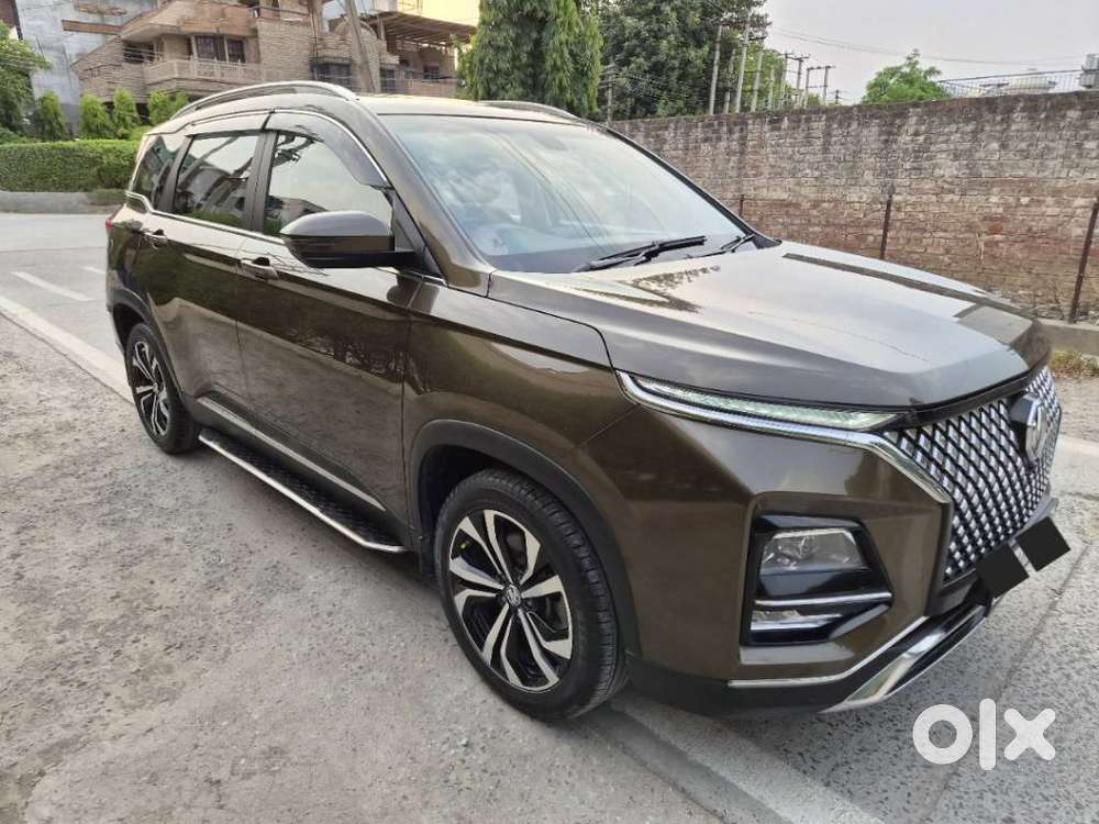 Mg Hector Plus Sharp Pro 1.5 Turbo Petrol Cvt 6 Str, 2024, Petrol
