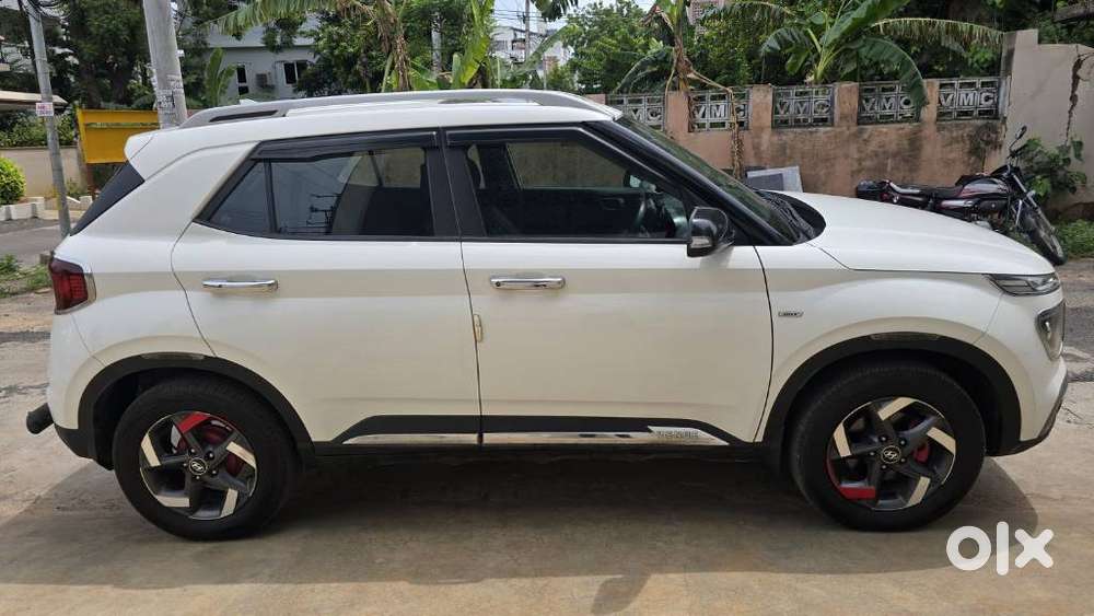 Hyundai Venue 1.0 Sx Turbo Imt, 2020, Petrol
