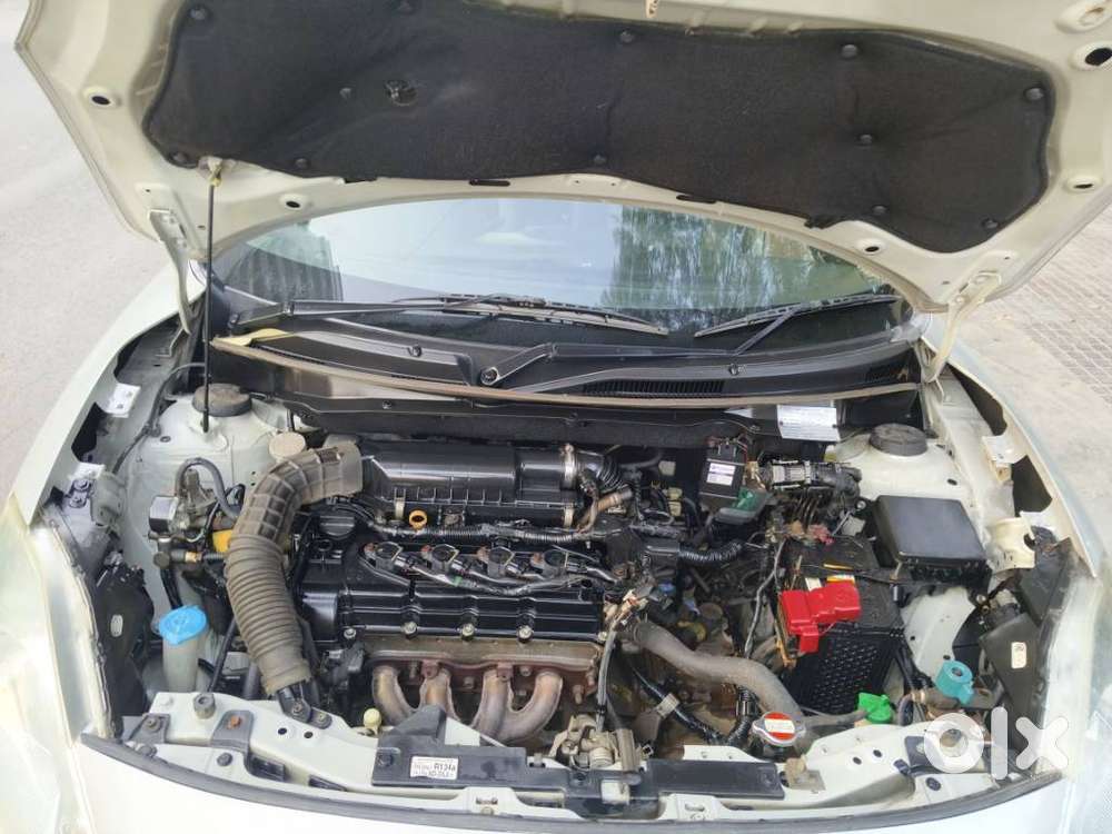 Maruti Suzuki Swift Dzire Vxi Regalia Limited Edition Mt, 2018, Cng ..