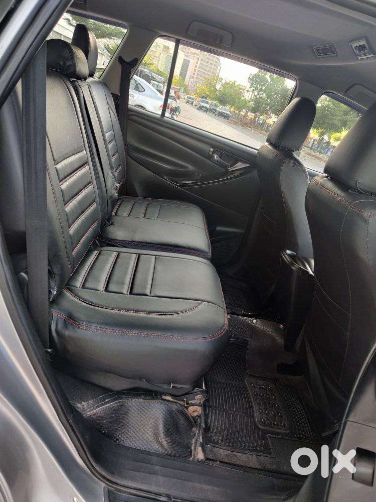 Toyota Innova Crysta 2.8 Gx At 8s, 2017, Diesel