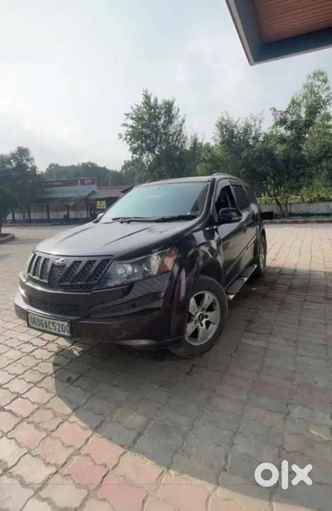 Mahindra Xuv500 2014 Diesel 136000 Km Driven