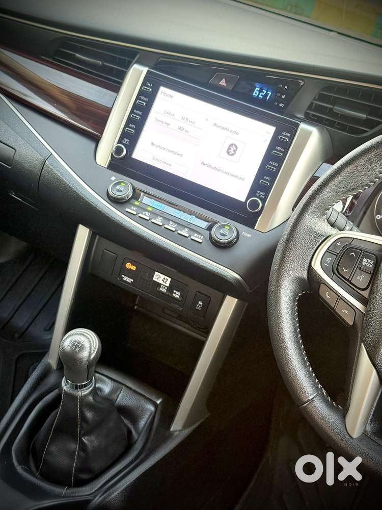 Toyota Innova Crysta 2.4 V 8 Str, 2024, Diesel