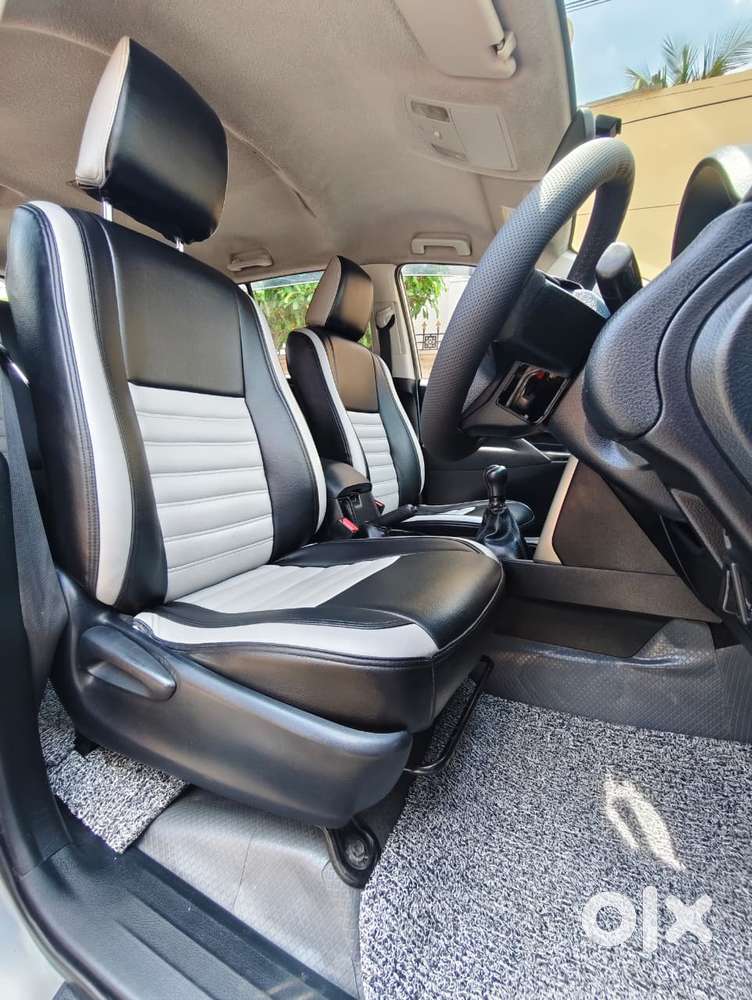 Toyota Innova Crysta 2.4 G Mt, 2017, Diesel