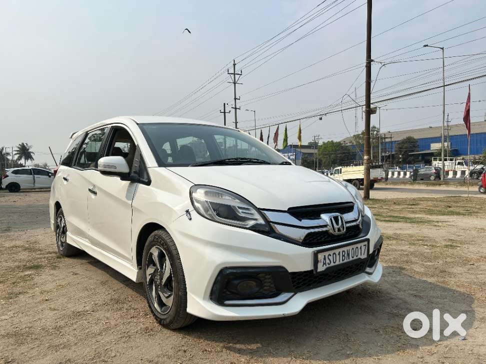 Honda Mobilio, 2014, Diesel