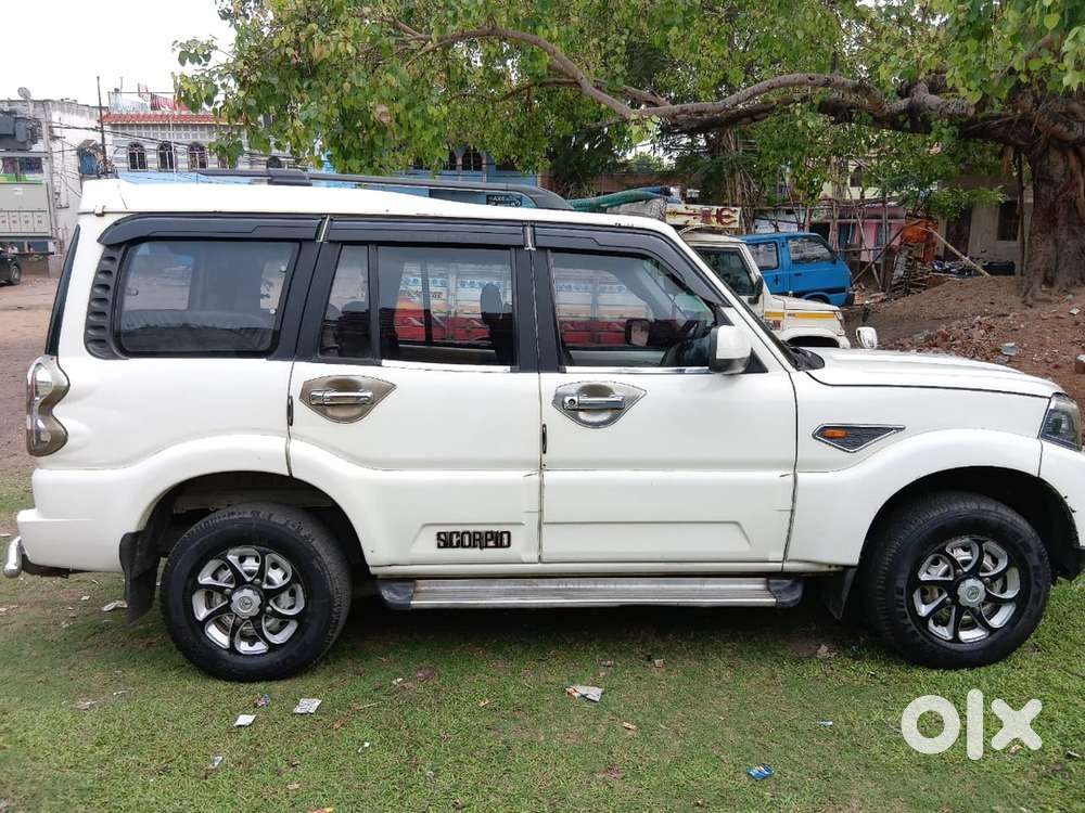Mahindra Scorpio Diesel 2016