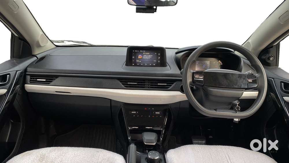 Tata Nexon Pure (s) 1.2 Petrol 6amt, 2024, Petrol