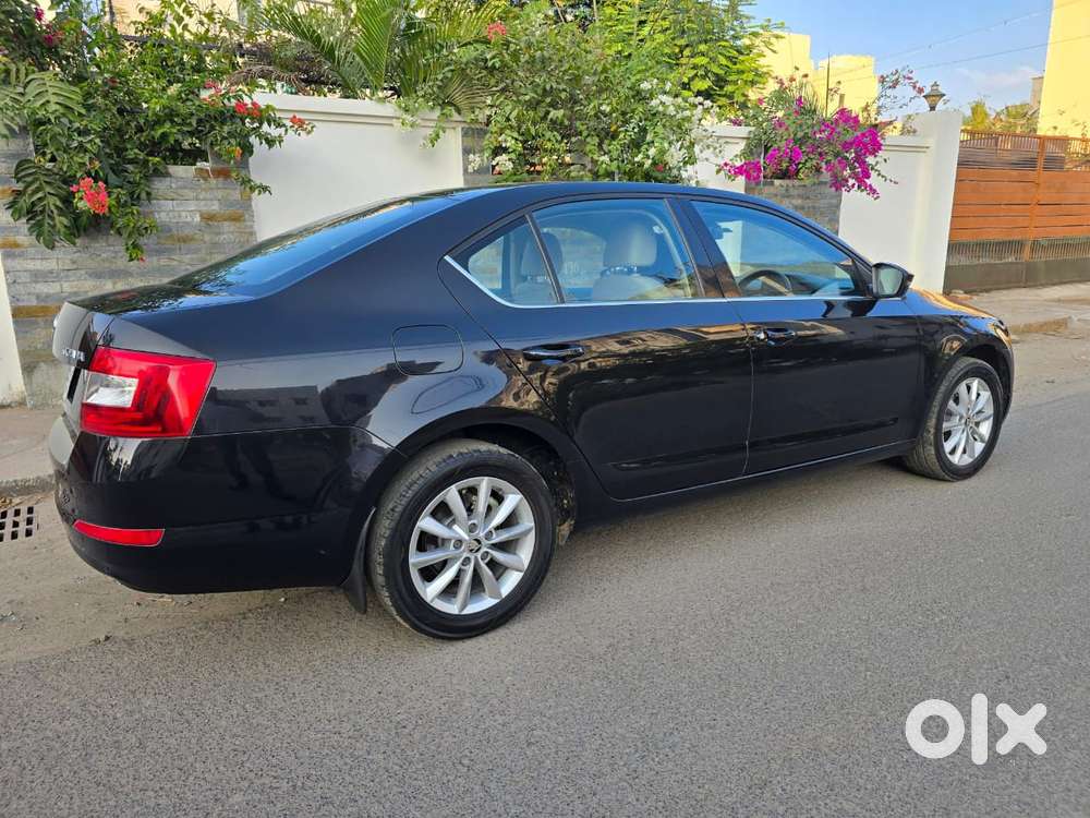 Skoda Octavia 2013-2017 Ambition 2.0 Tdi At, 2015, Diesel