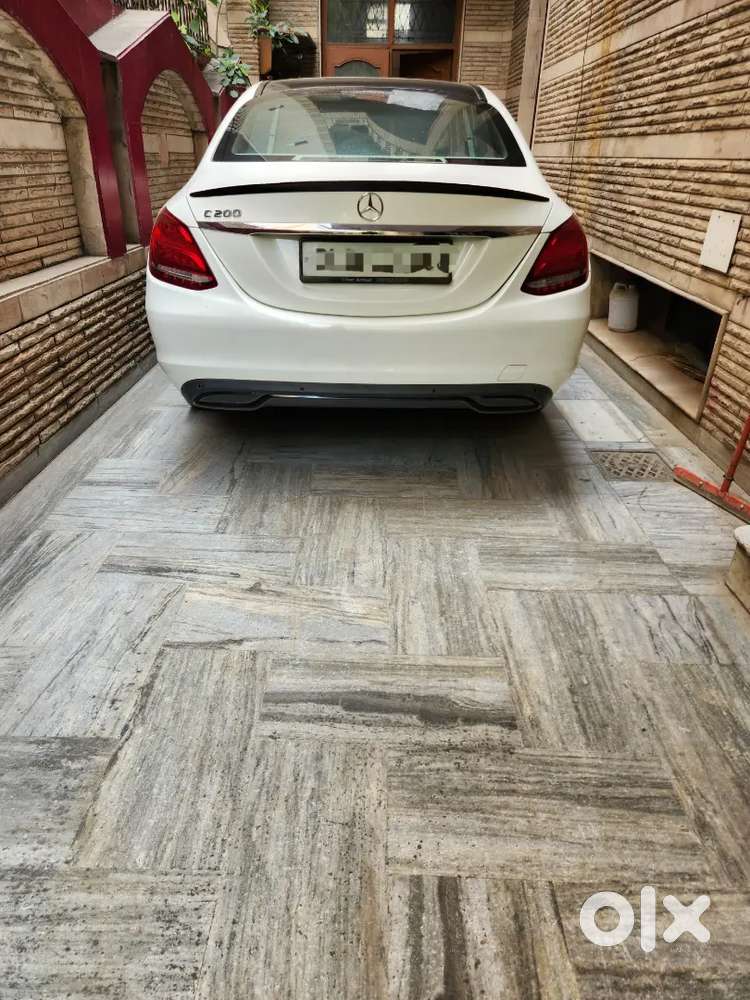 Mercedes-benz C-class 2019