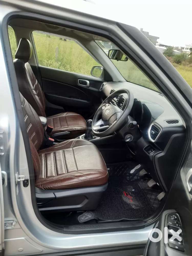 Hyundai Venue S 1.2 Petrol, 2022, Petrol