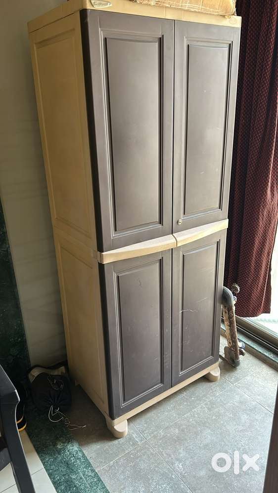 Nilkamal plastic cupboard
