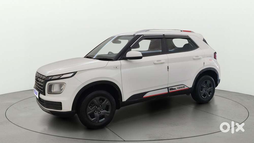 Hyundai Venue [2022-ongoing] 1.2 S, 2023, Petrol