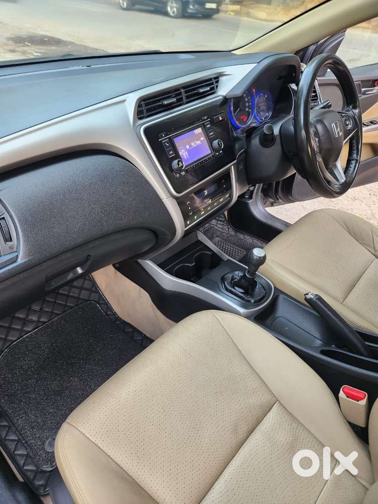 Honda City 2015-2017 I Vtec V, 2016, Petrol